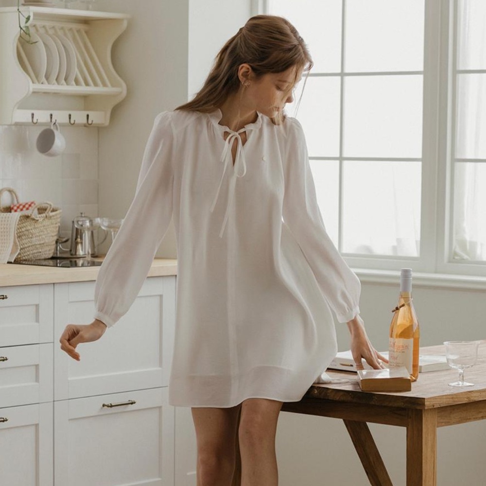 Aritzia Wilfred S white midi dress long sleeve elegant classic spring summer